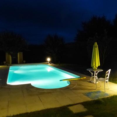 Jardin et piscine